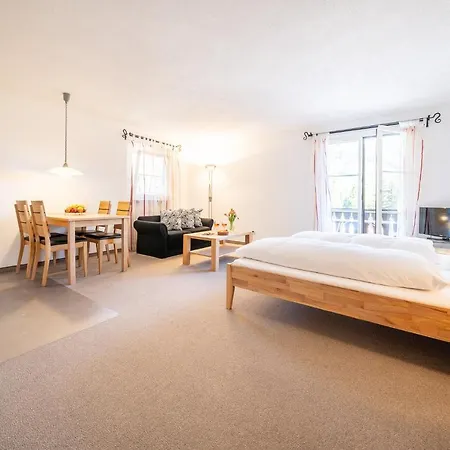 3206 Bequemes Und Helles *