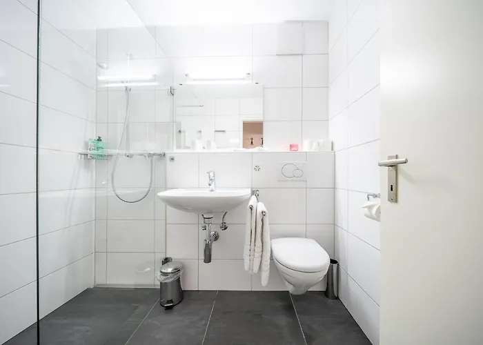 3206 Bequemes Und Helles 武尔佩拉